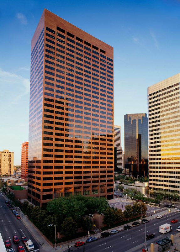 17th Street Plaza